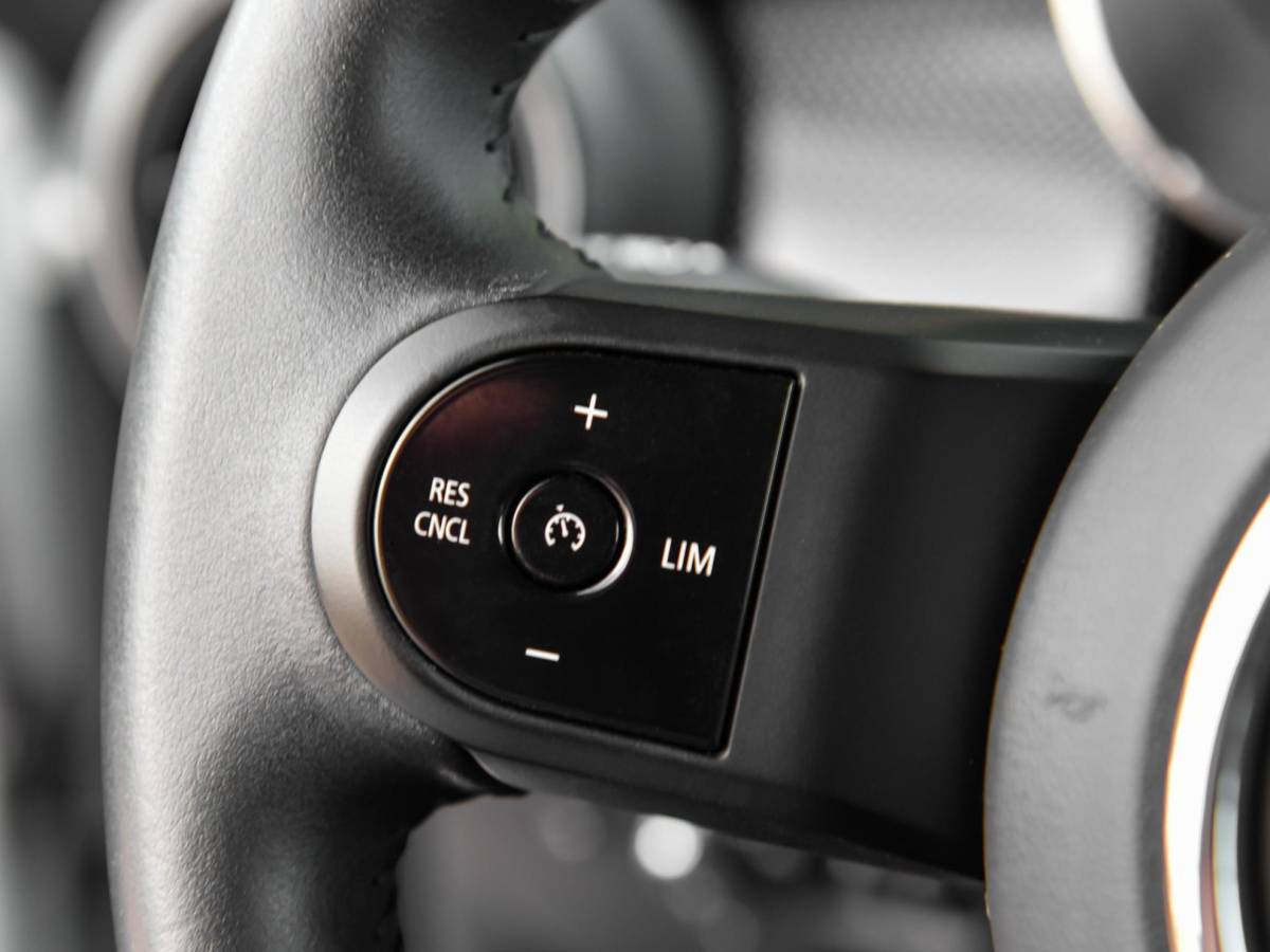 MINI 5-Deurs MINI 5-Deurs 1.5 Cooper Business Edition Leer Camera Led Navi Cruise