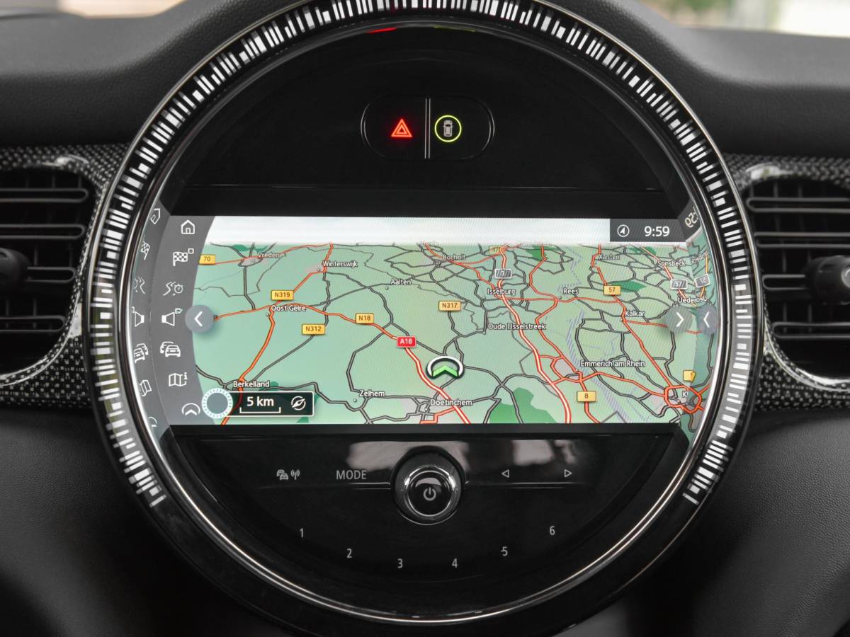 MINI 5-Deurs MINI 5-Deurs 1.5 Cooper Business Edition Leer Camera Led Navi Cruise