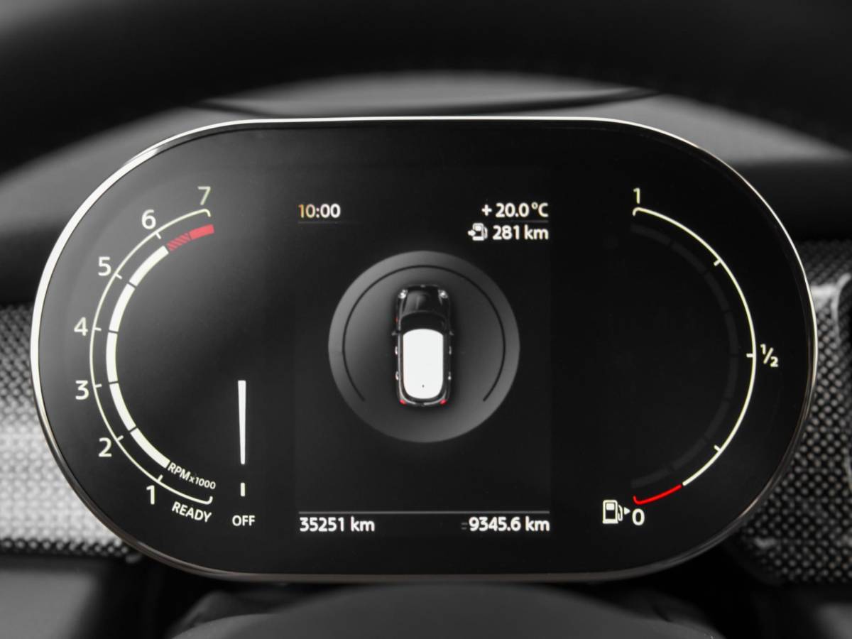 MINI 5-Deurs MINI 5-Deurs 1.5 Cooper Business Edition Leer Camera Led Navi Cruise
