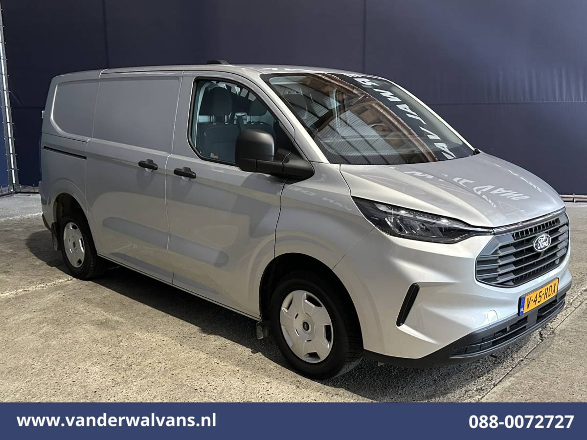 Ford Transit Custom Ford Transit Custom 2.0 TDCI 136pk L1H1 Euro6 Airco | Navigatie | LED | Apple Carplay | Adaptieve Cruisecontrol | Leder Stuur Android Auto, Verwarmde voorruit, Stoelverwarming, Parkeersensoren, Bijrijdersbank, 2590kg trekvermogen