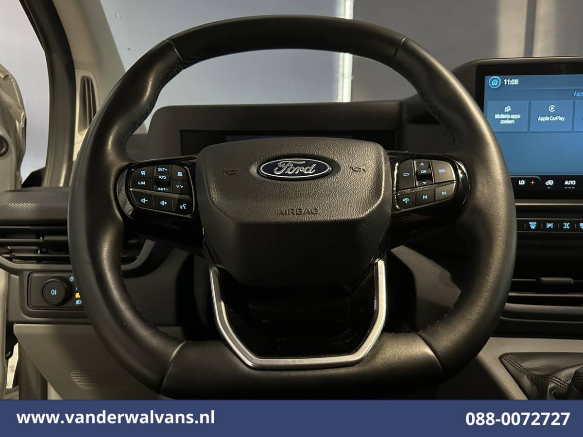 Ford Transit Custom Ford Transit Custom 2.0 TDCI 136pk L1H1 Euro6 Airco | Navigatie | LED | Apple Carplay | Adaptieve Cruisecontrol | Leder Stuur Android Auto, Verwarmde voorruit, Stoelverwarming, Parkeersensoren, Bijrijdersbank, 2590kg trekvermogen