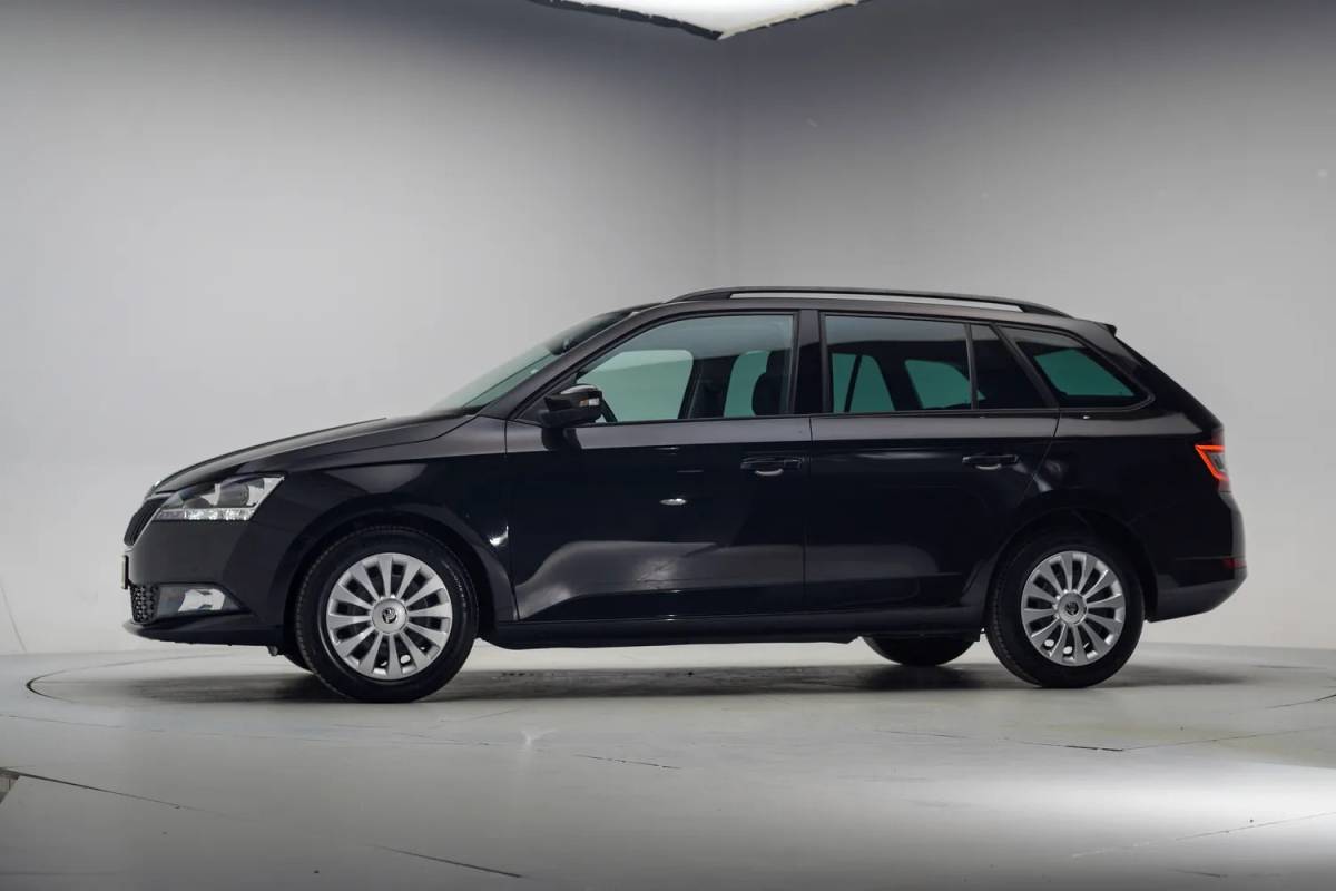 Škoda Fabia Skoda Fabia COMBI 1.0 TSI Ambition [ Navi Apple/Android Climate Adapt.cruise ]