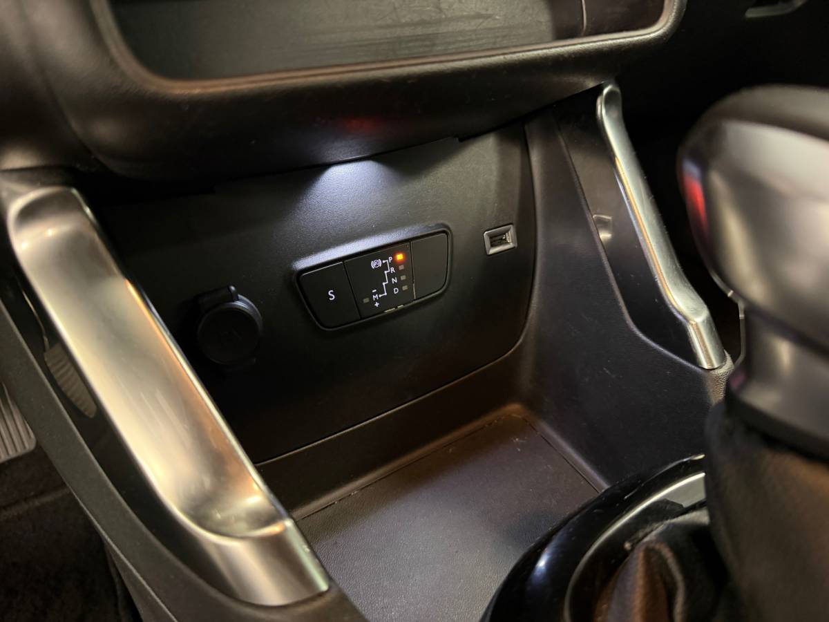 Citroën C3 Aircross Citroen C3 AIRCROSS 1.2 PureTech Business*Camera*Navi*PDC*Cruise-Control*Airco*