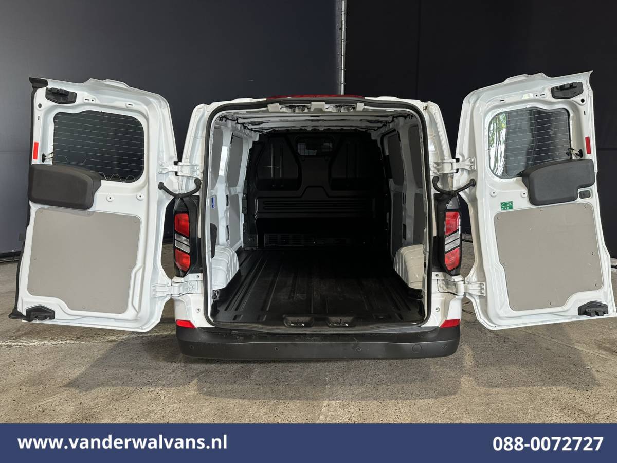 Ford Transit Custom Ford Transit Custom 2.0 TDCI 136pk L1H1 Euro6 Airco | Camera | LED | Apple Carplay | Cruisecontrol Android Auto, Verwarmde voorruit, Parkeersensoren, Bijrijdersbank