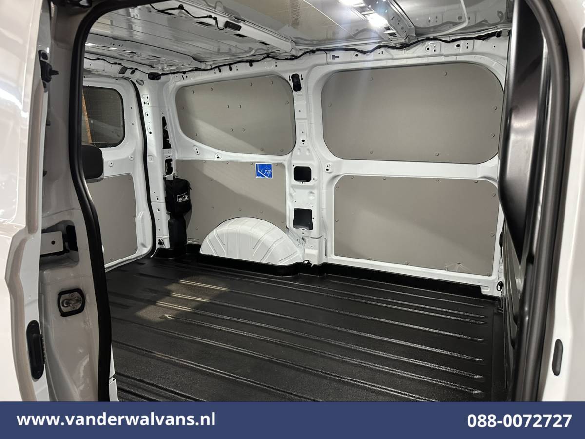 Ford Transit Custom Ford Transit Custom 2.0 TDCI 136pk L1H1 Euro6 Airco | Camera | LED | Apple Carplay | Cruisecontrol Android Auto, Verwarmde voorruit, Parkeersensoren, Bijrijdersbank