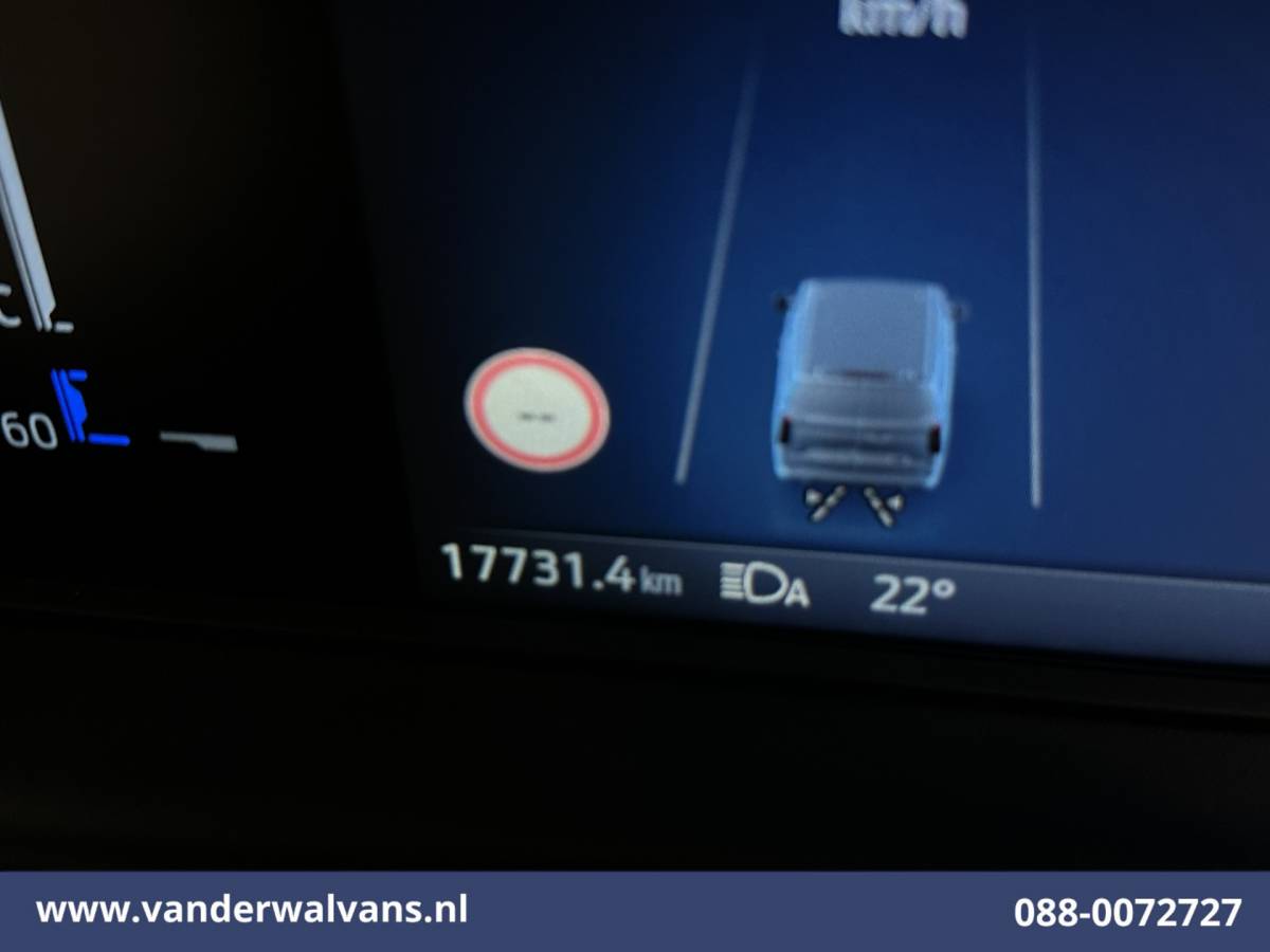 Ford Transit Custom Ford Transit Custom 2.0 TDCI 136pk L1H1 Euro6 Airco | Camera | LED | Apple Carplay | Cruisecontrol Android Auto, Verwarmde voorruit, Parkeersensoren, Bijrijdersbank