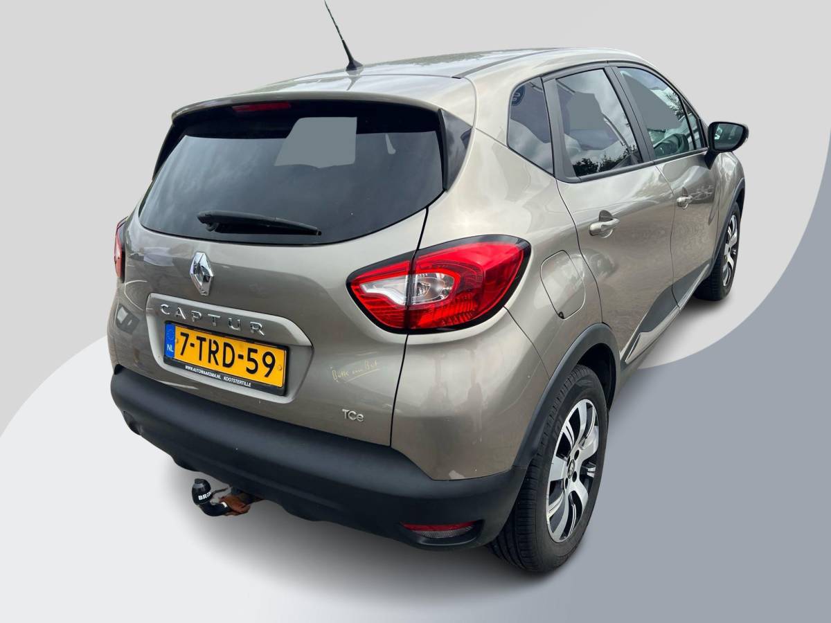 Renault Captur Renault Captur 1.2 TCe Expression 120pk Automaat | Trekhaak | Cruise control | Hoge instap | Airco | Navigatie
