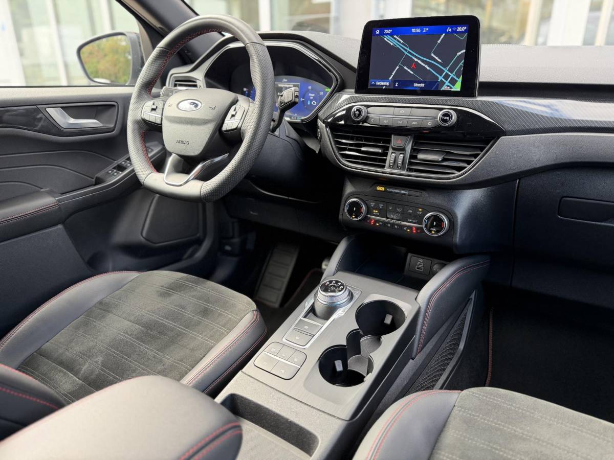 Ford Kuga Ford Kuga 2.5 PHEV Graphite Tech Edition |Black Pack|B&O|ACC|Winter|360Cam|HUD|Trekhaak