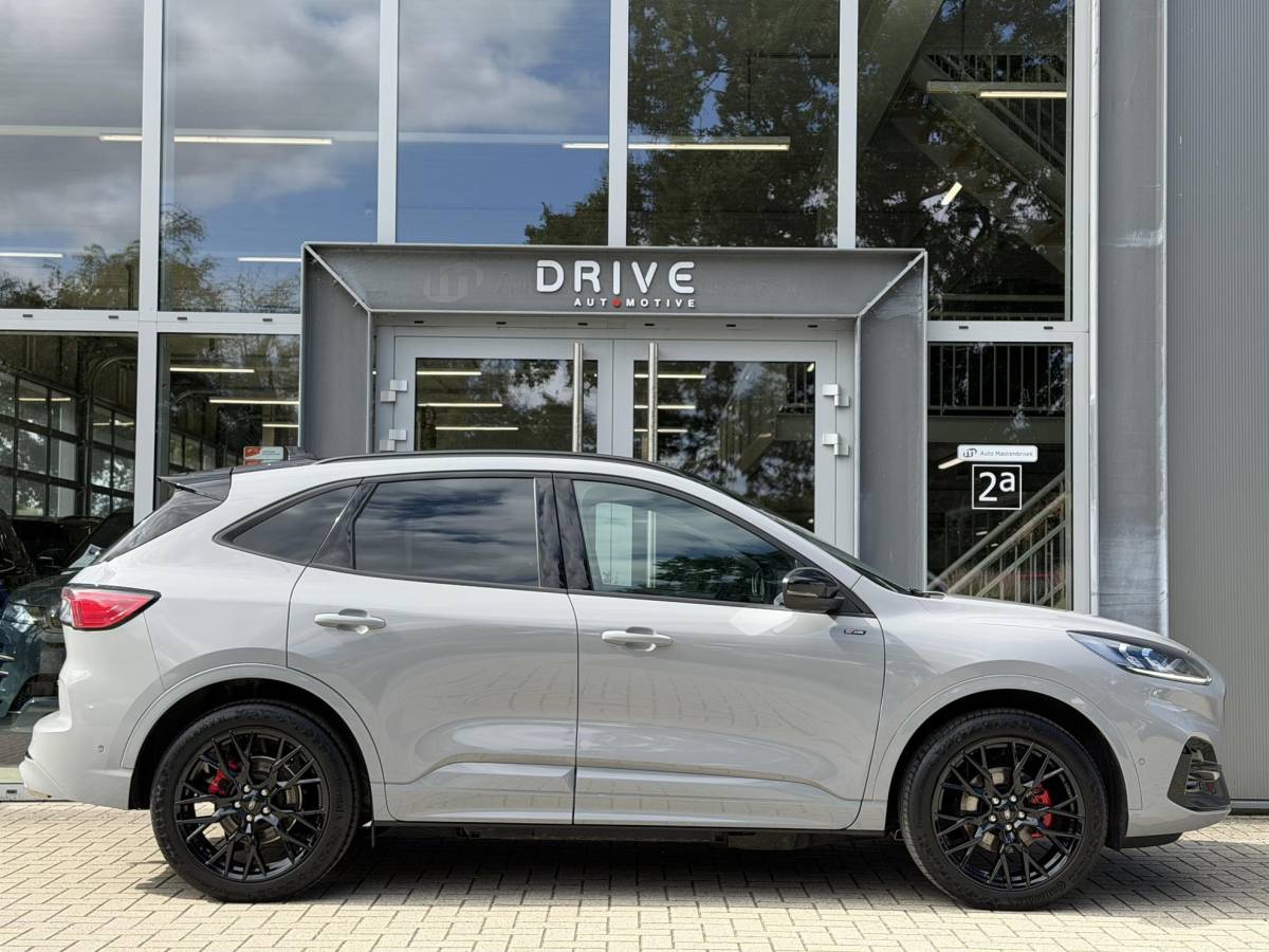 Ford Kuga Ford Kuga 2.5 PHEV Graphite Tech Edition |Black Pack|B&O|ACC|Winter|360Cam|HUD|Trekhaak