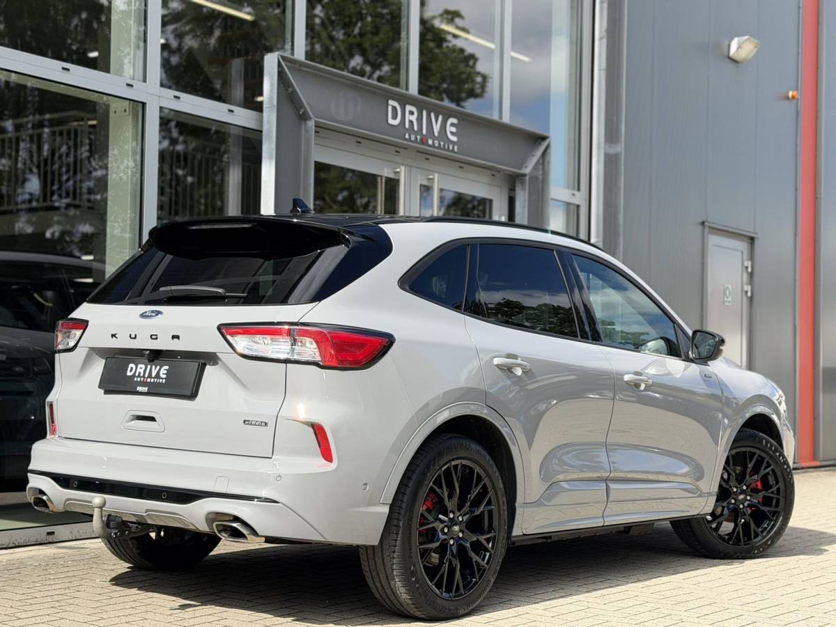 Ford Kuga Ford Kuga 2.5 PHEV Graphite Tech Edition |Black Pack|B&O|ACC|Winter|360Cam|HUD|Trekhaak