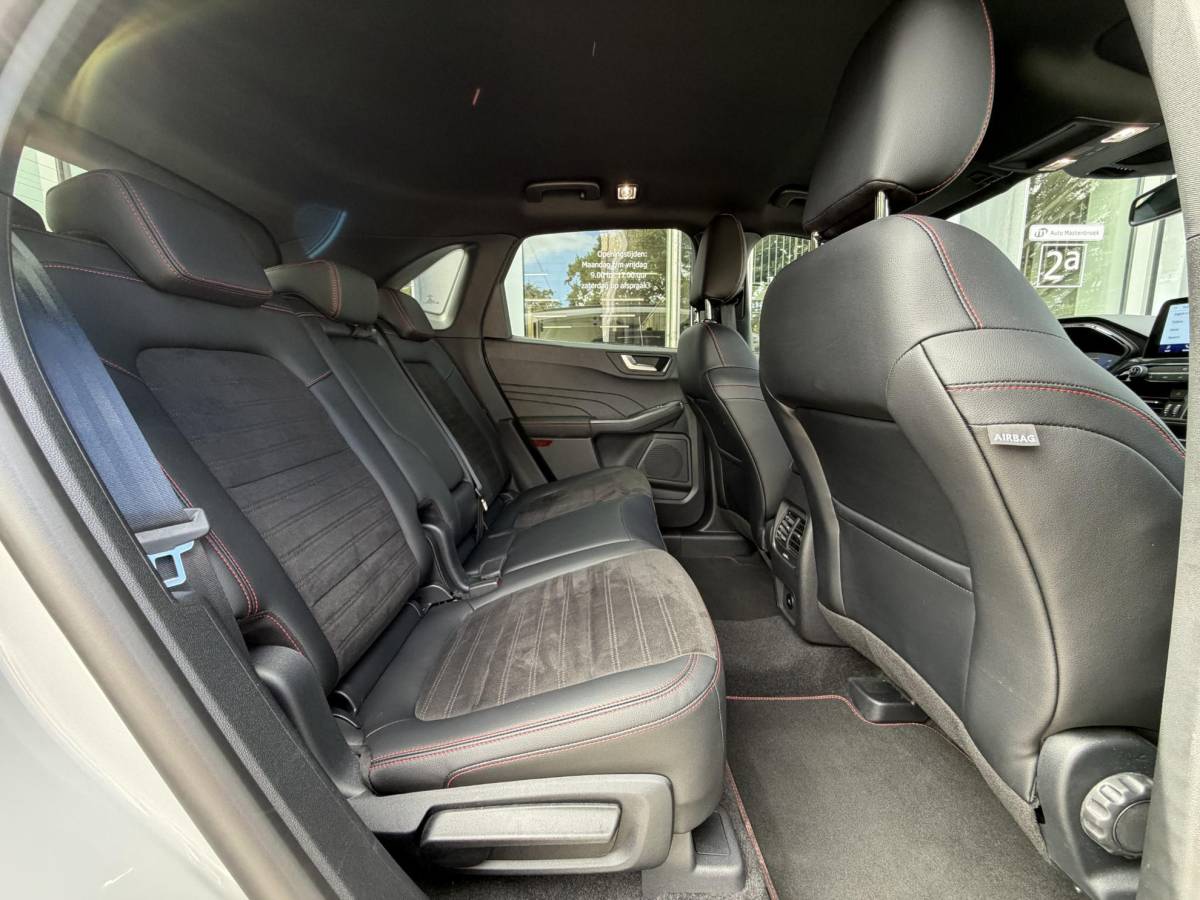 Ford Kuga Ford Kuga 2.5 PHEV Graphite Tech Edition |Black Pack|B&O|ACC|Winter|360Cam|HUD|Trekhaak