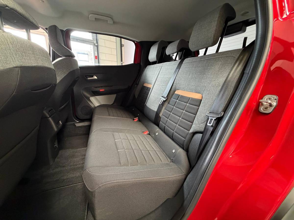 Citroën C3 Aircross Citroen C3 AIRCROSS 1.2 Hybrid 145pk Plus, 1 Jaar Bovag Garantie, Automaat, camera, Carplay