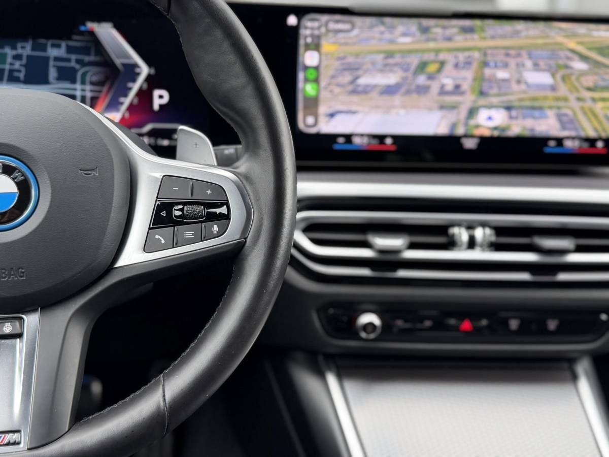 BMW 3 Serie BMW 3-serie Touring 330e xDrive M-Sport Pro |Pano|Driving Ass Prof|Innovation|360Cam|19″|
