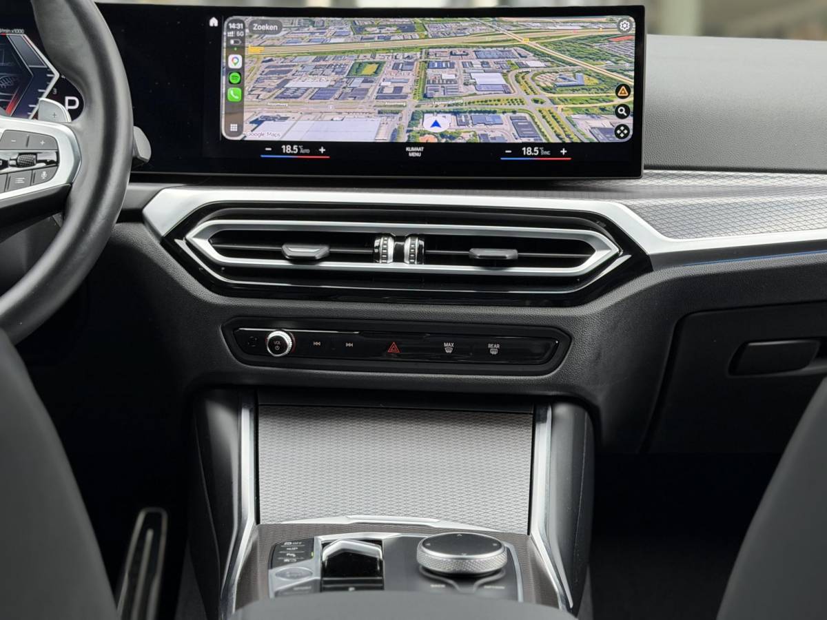 BMW 3 Serie BMW 3-serie Touring 330e xDrive M-Sport Pro |Pano|Driving Ass Prof|Innovation|360Cam|19″|
