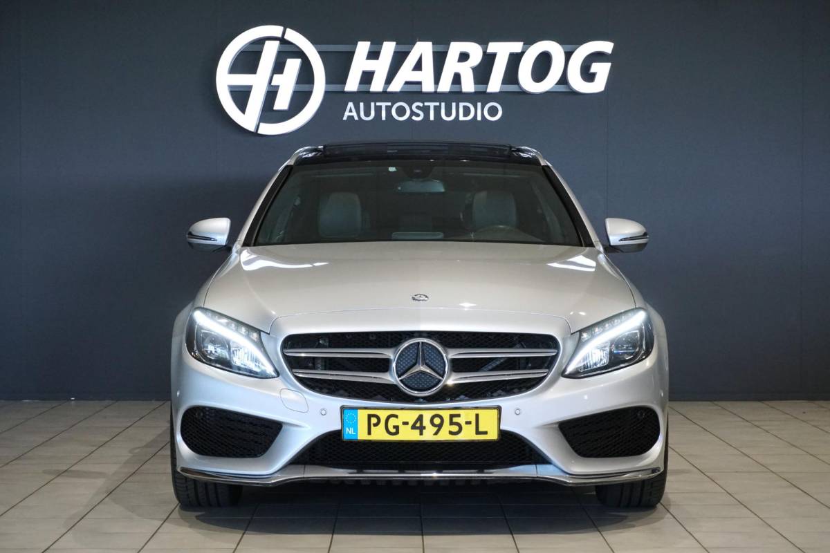 Mercedes-Benz C-Klasse Mercedes-Benz C-klasse Estate 180 Business Solution AMG + CAMERA / PANO / DODEHOEK / NAVI / LEDER