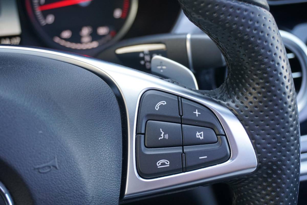 Mercedes-Benz C-Klasse Mercedes-Benz C-klasse Estate 180 Business Solution AMG + CAMERA / PANO / DODEHOEK / NAVI / LEDER