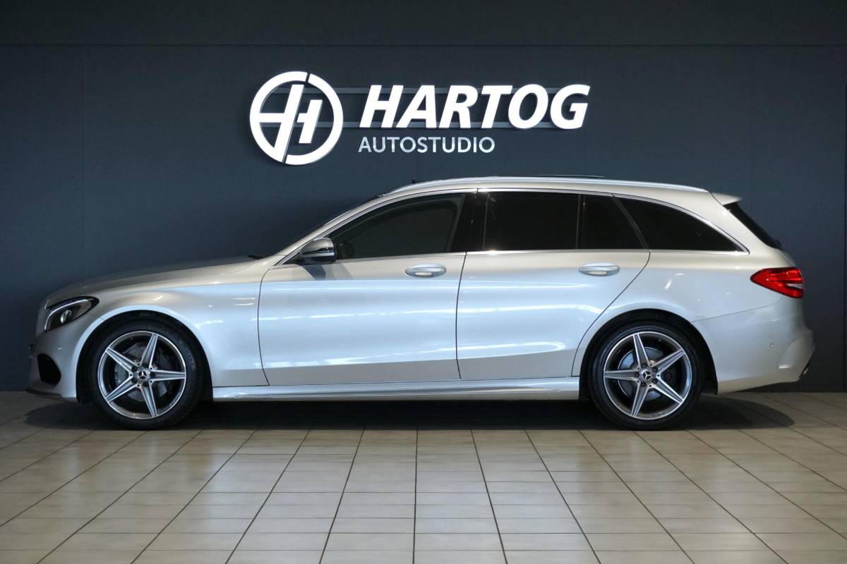 Mercedes-Benz C-Klasse Mercedes-Benz C-klasse Estate 180 Business Solution AMG + CAMERA / PANO / DODEHOEK / NAVI / LEDER