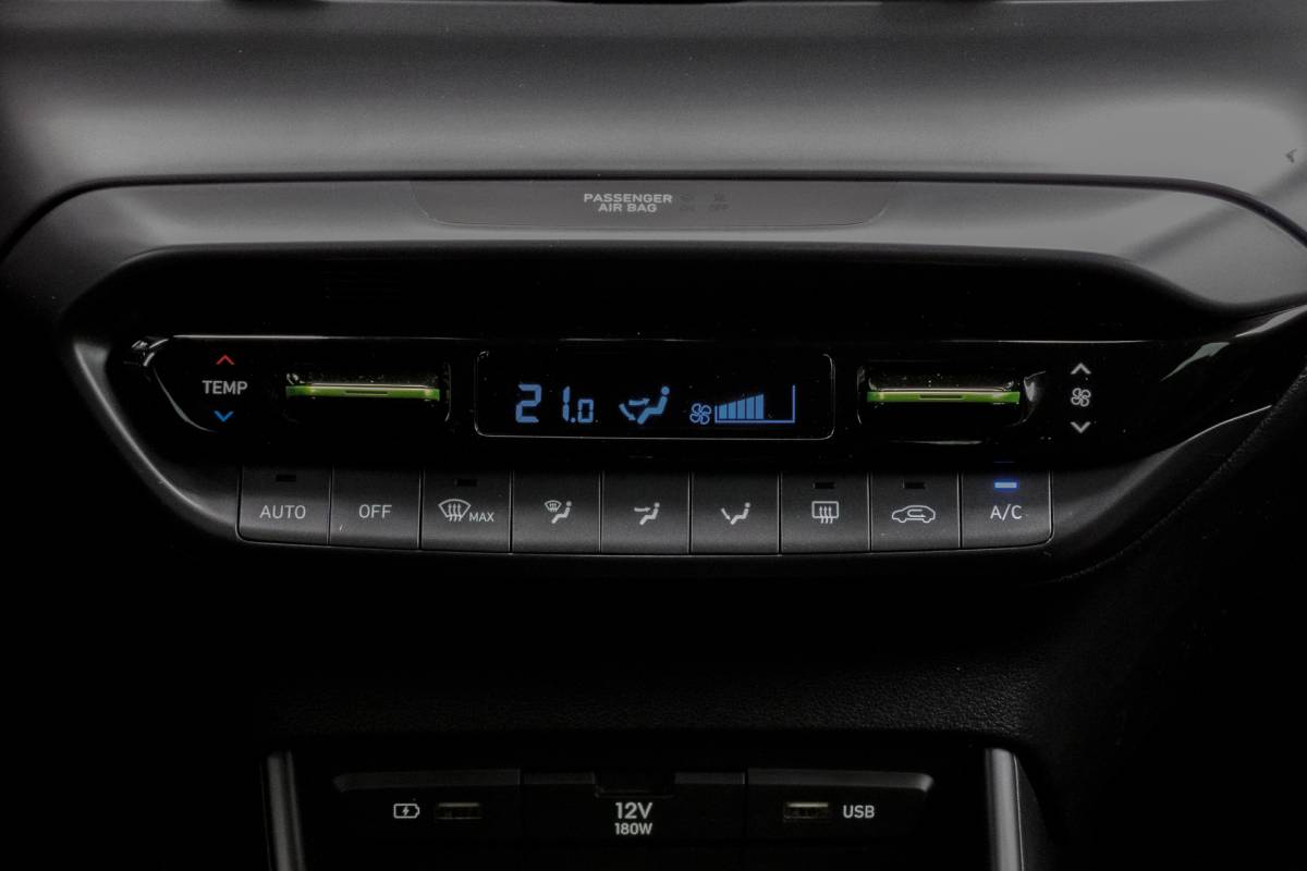 Hyundai i20 Hyundai I20 1.0 T-GDI N Line | BOSE | Stuur-& Stoelverwarming | Camera | Apple Carplay | Parkeersensoren