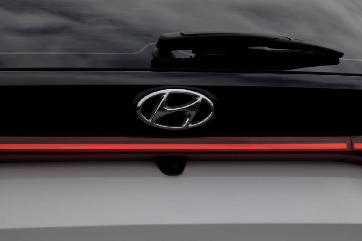 Hyundai i20 Hyundai I20 1.0 T-GDI N Line | BOSE | Stuur-& Stoelverwarming | Camera | Apple Carplay | Parkeersensoren