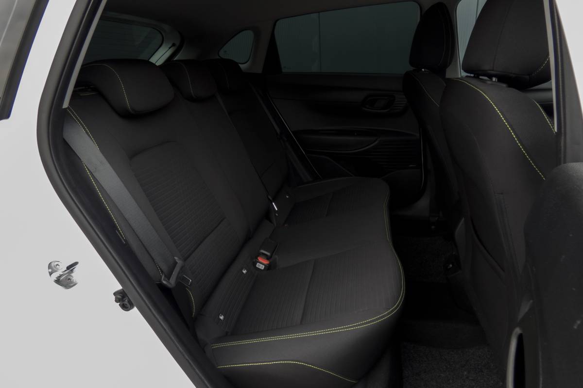 Hyundai i20 Hyundai I20 1.0 T-GDI N Line | BOSE | Stuur-& Stoelverwarming | Camera | Apple Carplay | Parkeersensoren