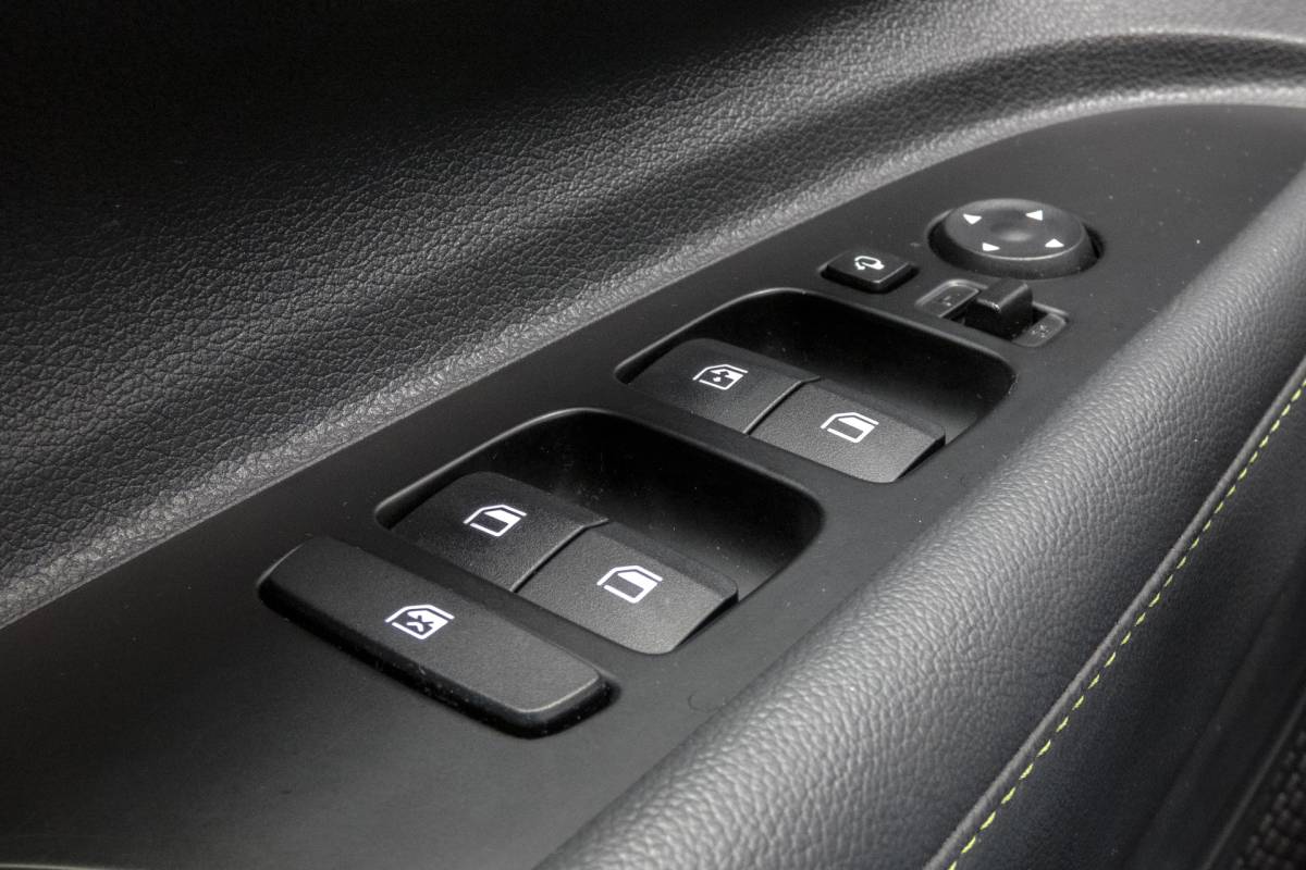 Hyundai i20 Hyundai I20 1.0 T-GDI N Line | BOSE | Stuur-& Stoelverwarming | Camera | Apple Carplay | Parkeersensoren