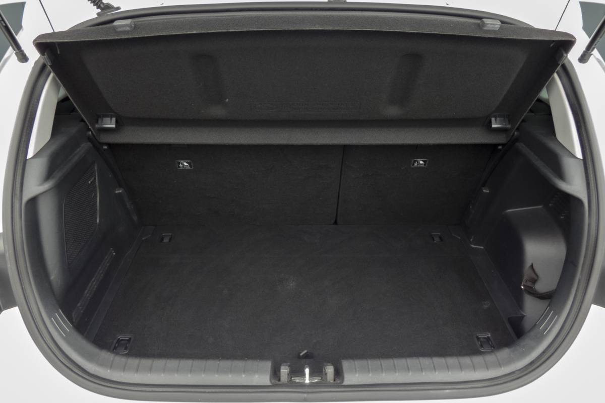 Hyundai i20 Hyundai I20 1.0 T-GDI N Line | BOSE | Stuur-& Stoelverwarming | Camera | Apple Carplay | Parkeersensoren