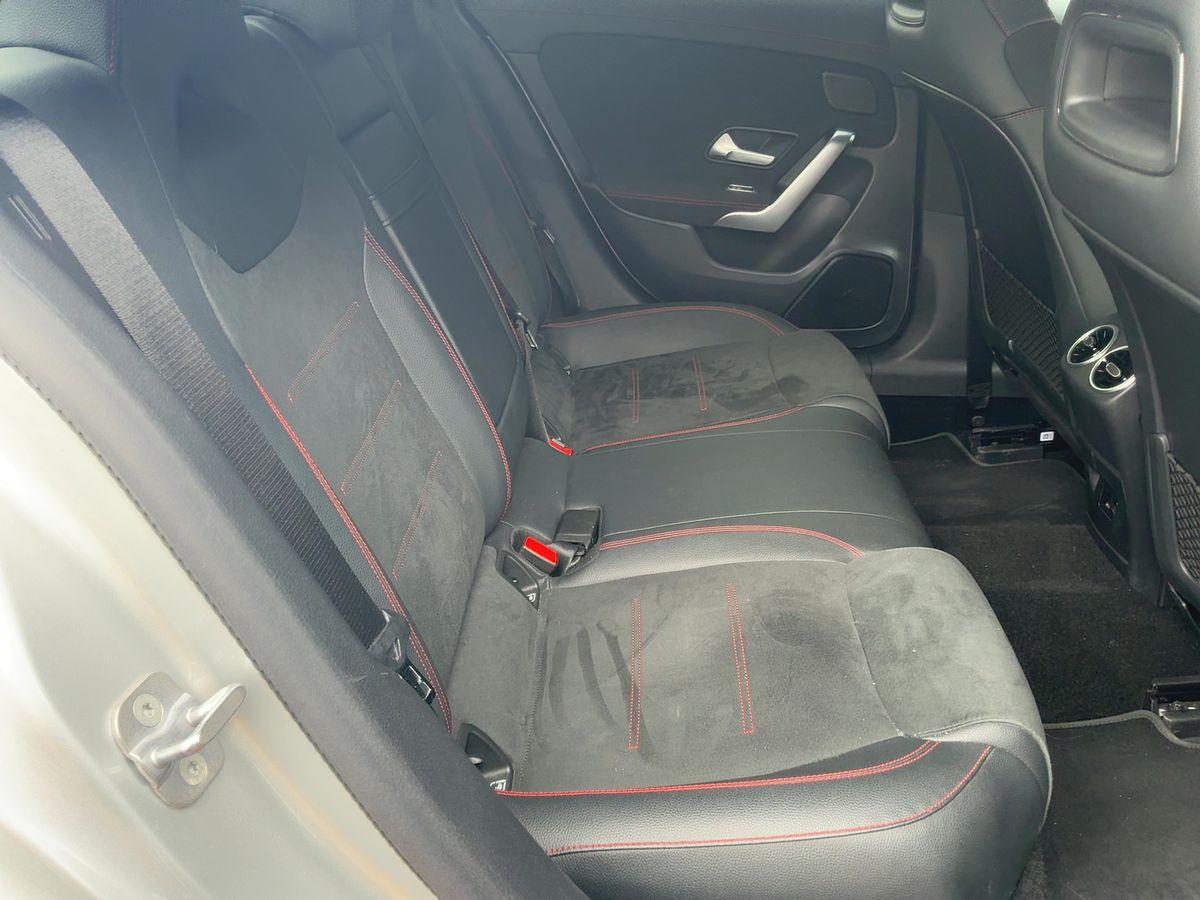 Mercedes-Benz CLA Mercedes-Benz CLA-klasse 250 e AMG Line
