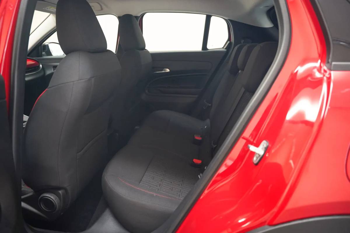 Fiat 600e Fiat 600e RED 54 kWh [ LED Apple/Android Climate Cruise ]