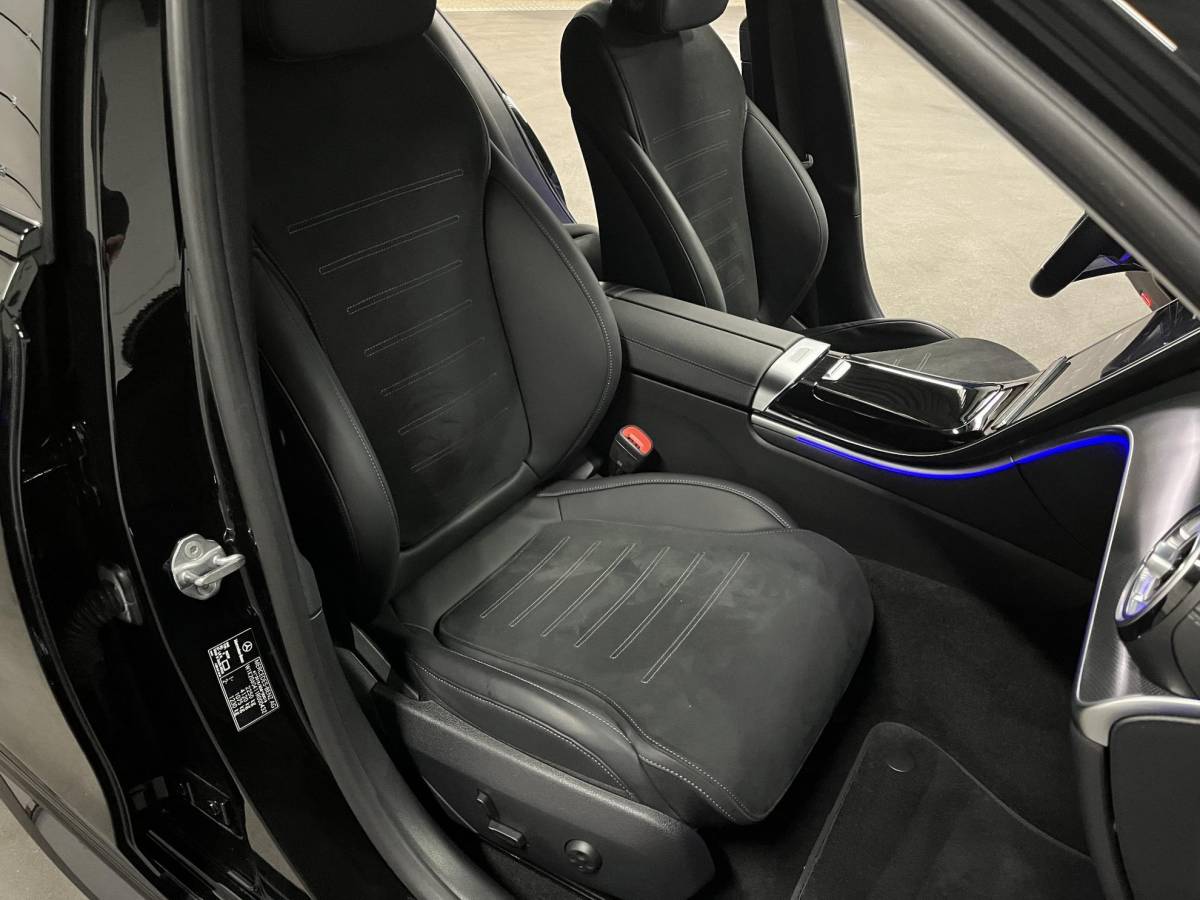 Mercedes-Benz C-Klasse Mercedes-Benz C-klasse 180 AMG Line Ambiente verlichting | Cruise control | Stoelverwarming | Achteruitrij camera | AMG wielen | Carplay | Dodehoek | Navigatie