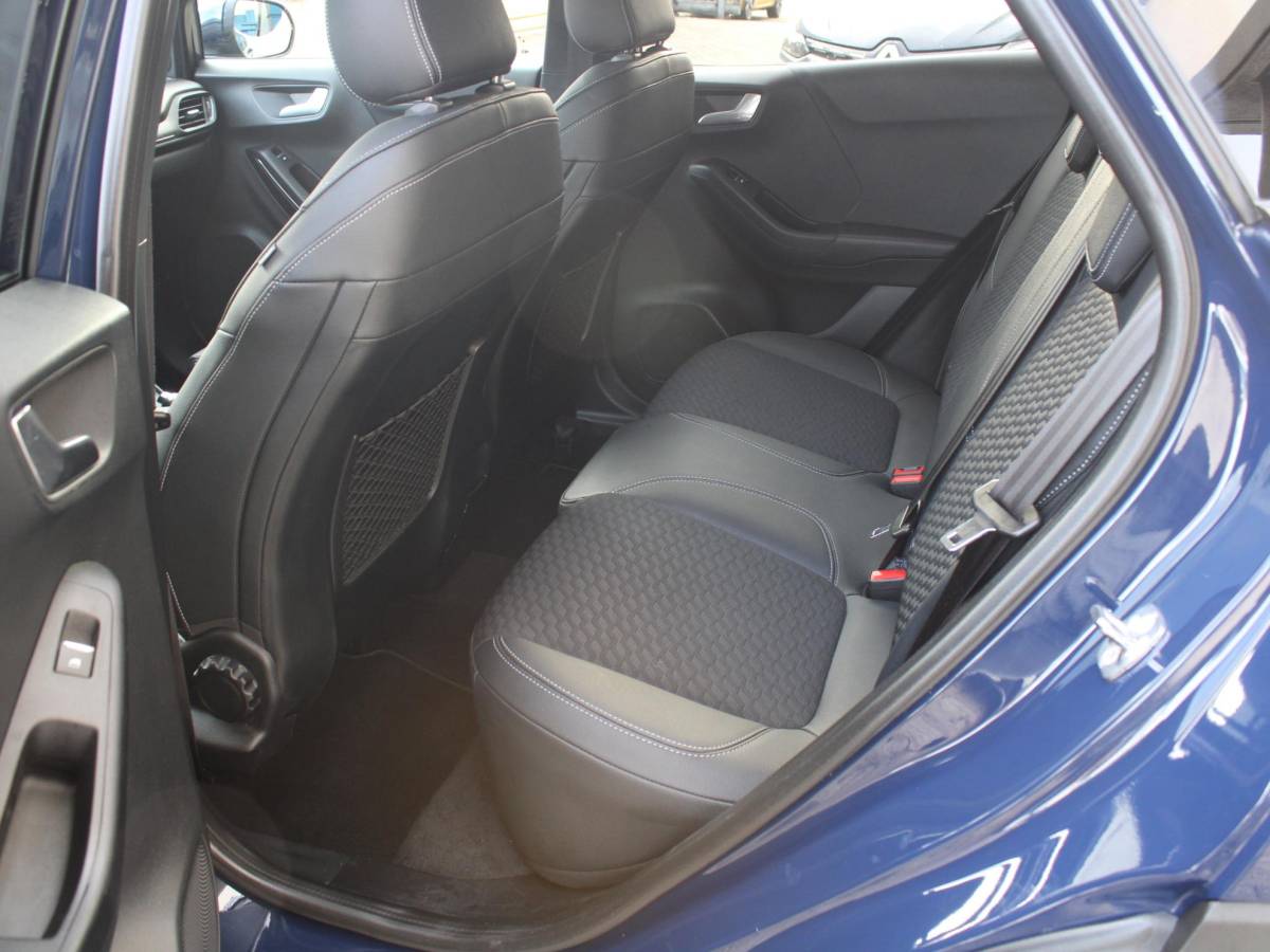 Ford Puma Ford Puma 1.0 EcoBoost Hybrid Titanium X | TREKHAAK | APPLE CARPLAY | KEYLESS ENTRY |