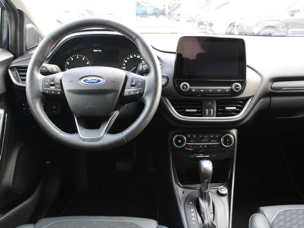Ford Puma Ford Puma 1.0 EcoBoost Hybrid Titanium X | TREKHAAK | APPLE CARPLAY | KEYLESS ENTRY |