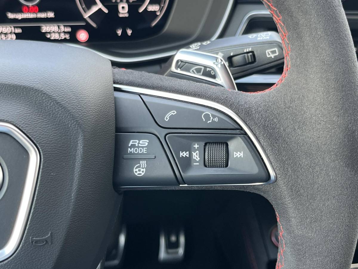 Audi RS4 Audi RS4 Avant 2.9 TFSI RS 4 quattro | NL Auto/Voll.Historie/Pano.Dak/Head-Up/Bang&Olufsen/Navi/Sportdiffertentieel/Elektr.Wegklapbare Trekhaak