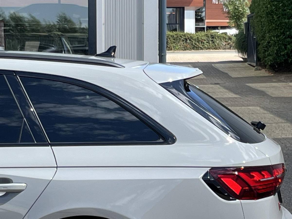Audi RS4 Audi RS4 Avant 2.9 TFSI RS 4 quattro | NL Auto/Voll.Historie/Pano.Dak/Head-Up/Bang&Olufsen/Navi/Sportdiffertentieel/Elektr.Wegklapbare Trekhaak