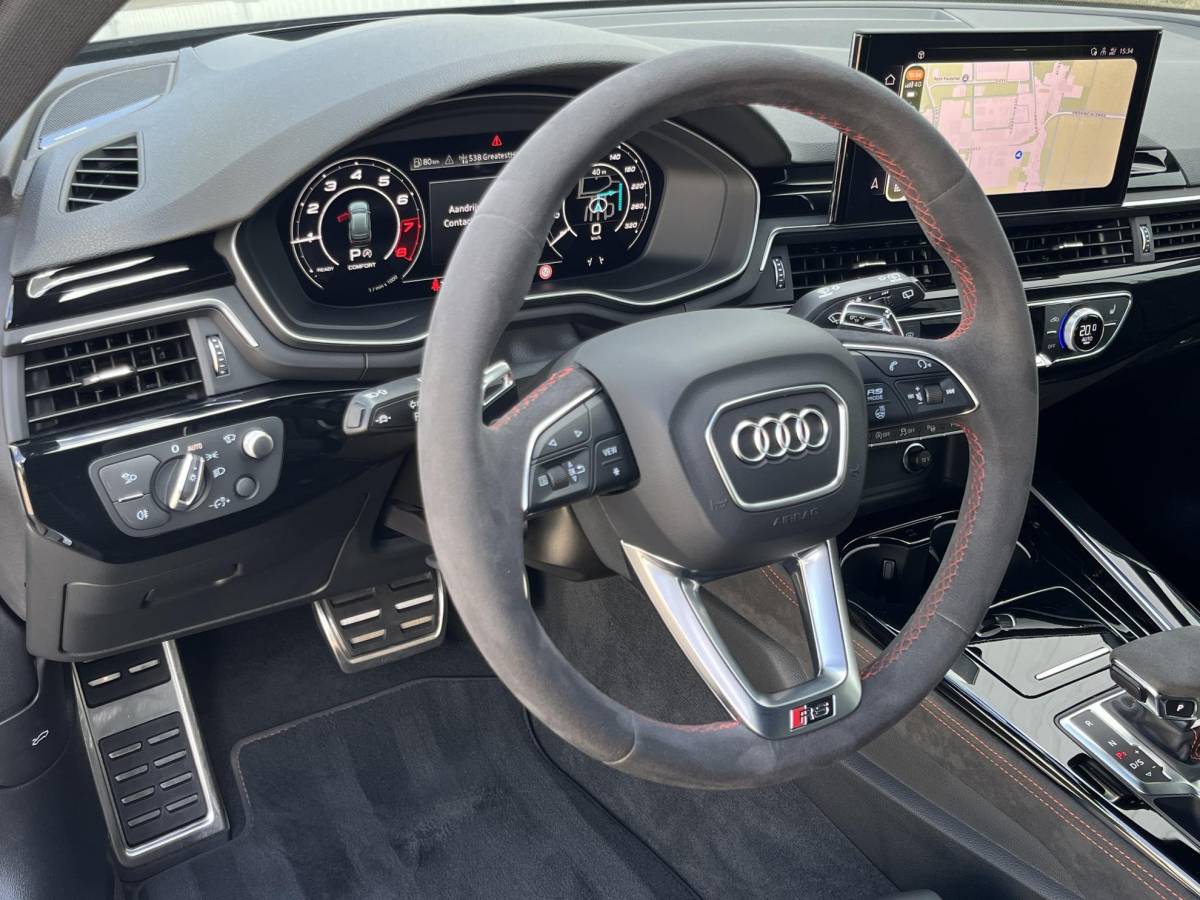 Audi RS4 Audi RS4 Avant 2.9 TFSI RS 4 quattro | NL Auto/Voll.Historie/Pano.Dak/Head-Up/Bang&Olufsen/Navi/Sportdiffertentieel/Elektr.Wegklapbare Trekhaak