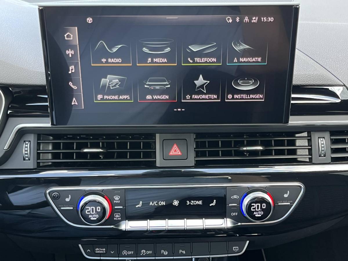 Audi RS4 Audi RS4 Avant 2.9 TFSI RS 4 quattro | NL Auto/Voll.Historie/Pano.Dak/Head-Up/Bang&Olufsen/Navi/Sportdiffertentieel/Elektr.Wegklapbare Trekhaak
