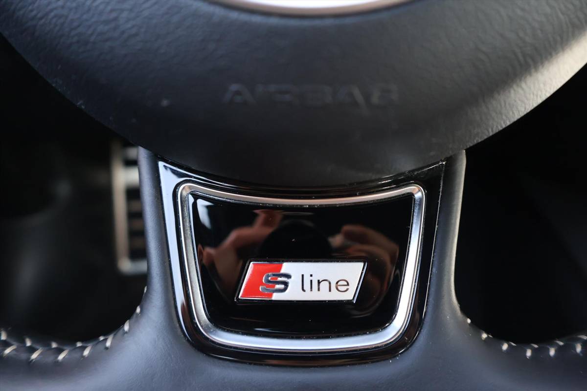Audi A6 Audi A6 1.8 TFSI Avant S-Line 190pk I Navigatie I Climate | Cruise | LED | Parkeersensoren |