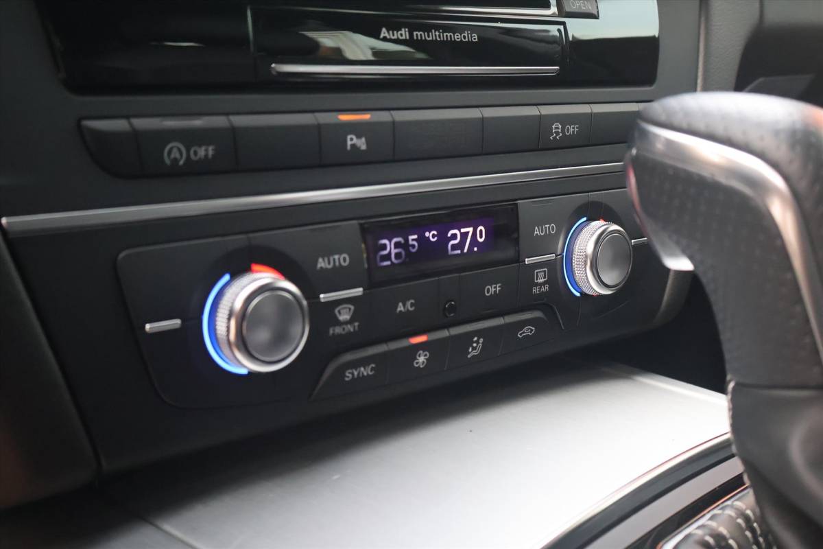Audi A6 Audi A6 1.8 TFSI Avant S-Line 190pk I Navigatie I Climate | Cruise | LED | Parkeersensoren |