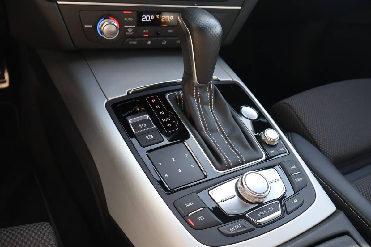 Audi A6 Audi A6 1.8 TFSI Avant S-Line 190pk I Navigatie I Climate | Cruise | LED | Parkeersensoren |