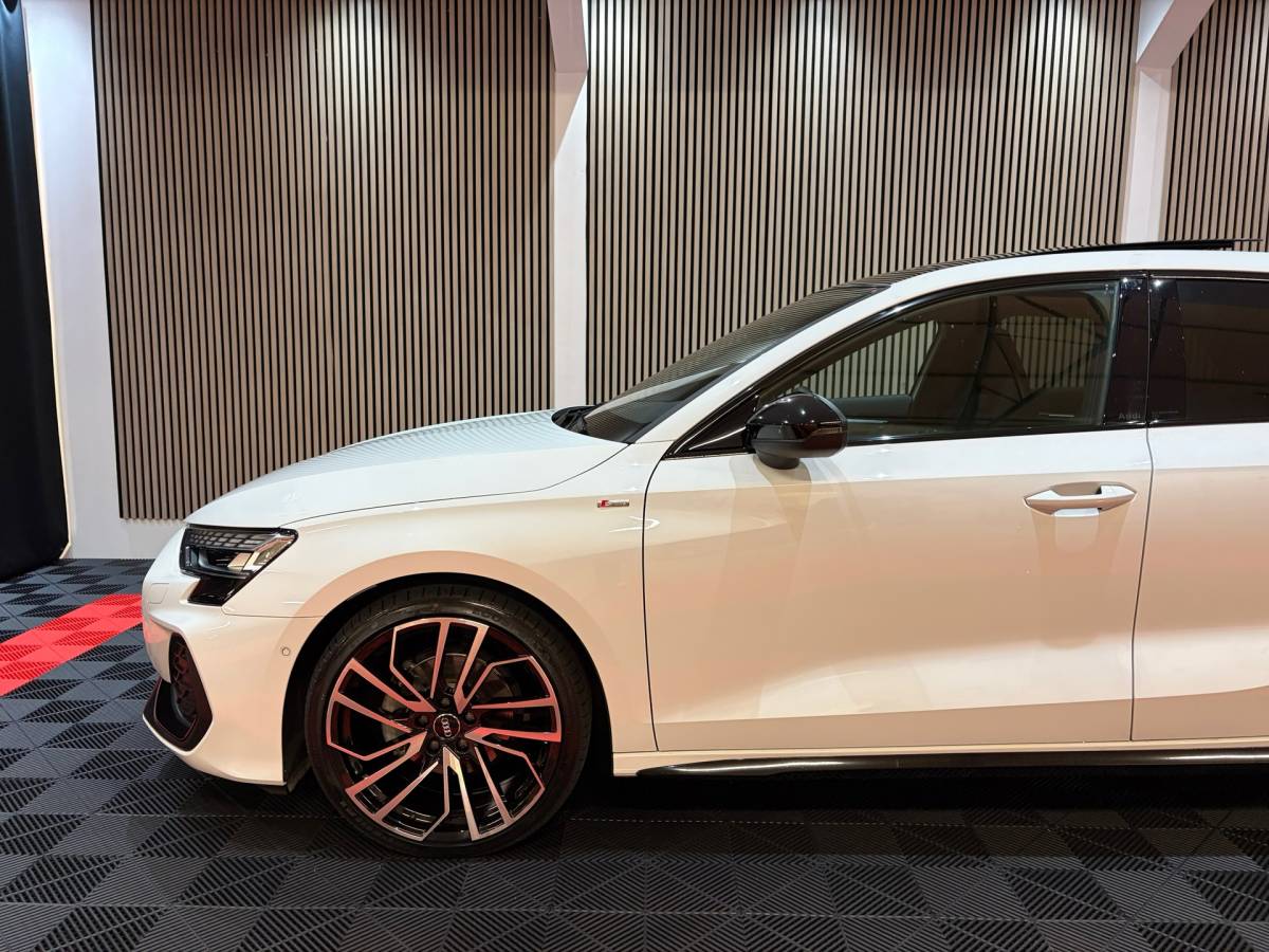 Audi A3 Audi A3 Sportback 35 TFSI S edition 3xS-line Pano Camera Face-lift Virtual Matrix Led