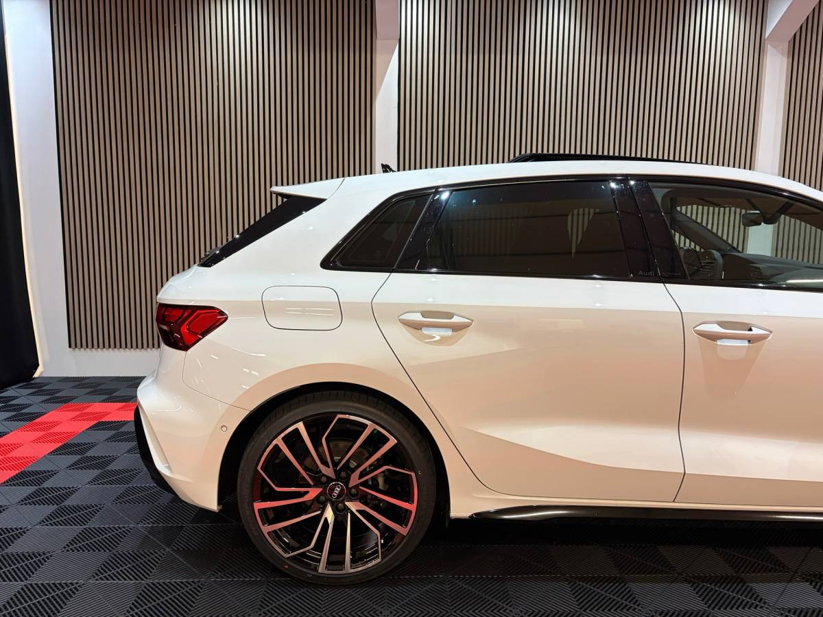 Audi A3 Audi A3 Sportback 35 TFSI S edition 3xS-line Pano Camera Face-lift Virtual Matrix Led