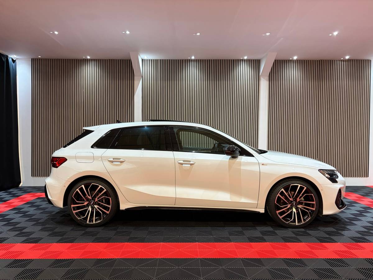 Audi A3 Audi A3 Sportback 35 TFSI S edition 3xS-line Pano Camera Face-lift Virtual Matrix Led