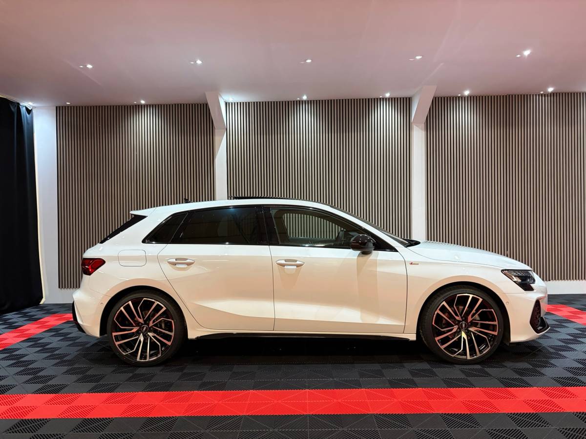 Audi A3 Audi A3 Sportback 35 TFSI S edition 3xS-line Pano Camera Face-lift Virtual Matrix Led