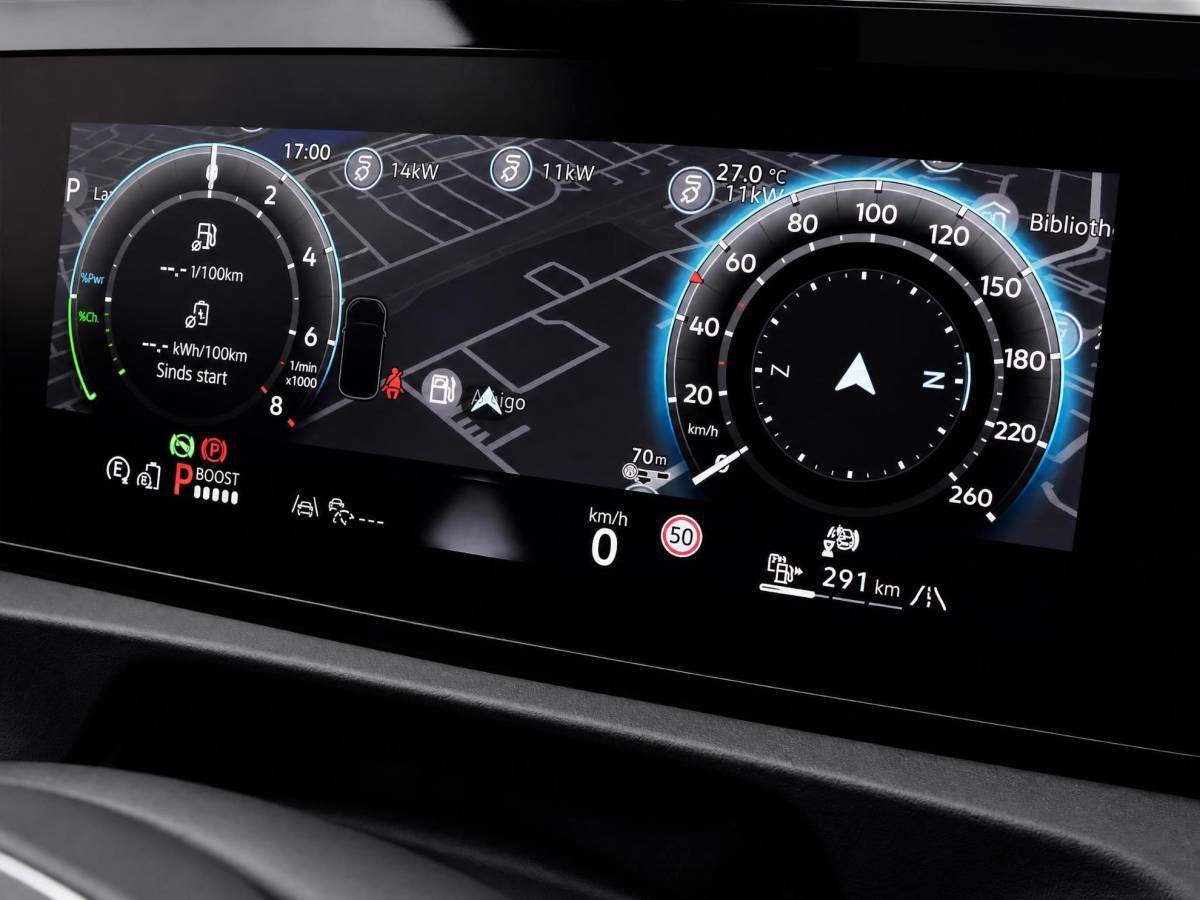 Volkswagen Tiguan Volkswagen Tiguan 1.5 eHybrid 272pk DSG R-Line Business · Trekhaak · Panoramadak · Dodehoeksensoren · Apple/Android Car Play · Camera · Garantie t/m 23-08-2028 of 100.000km