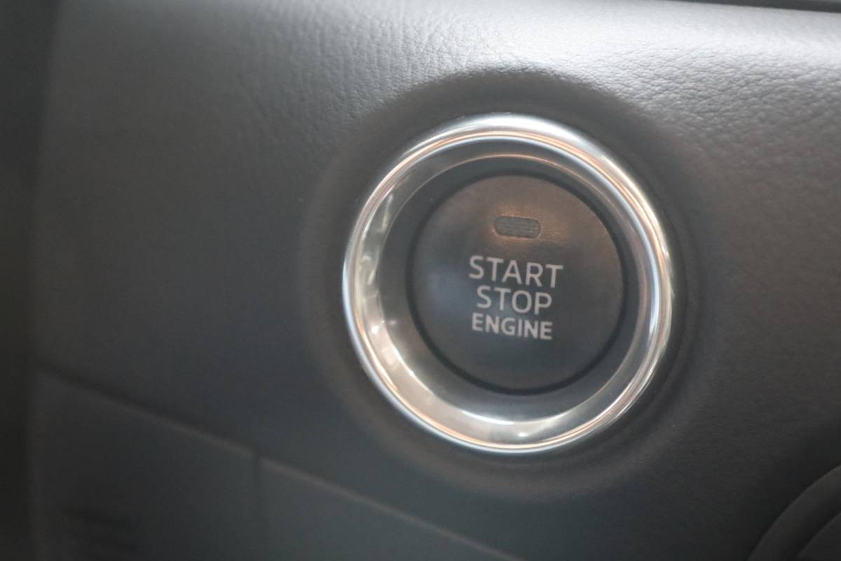 Mazda CX-5 Mazda CX-5 2.0 SkyActiv-G 165 GT-M 4WD 360-CAMERA HUD TREKHAAK-AFN ALL-SEASONS STUUR+STOELVERWARMING NAVI CRUISE 2xPDC ENZ!