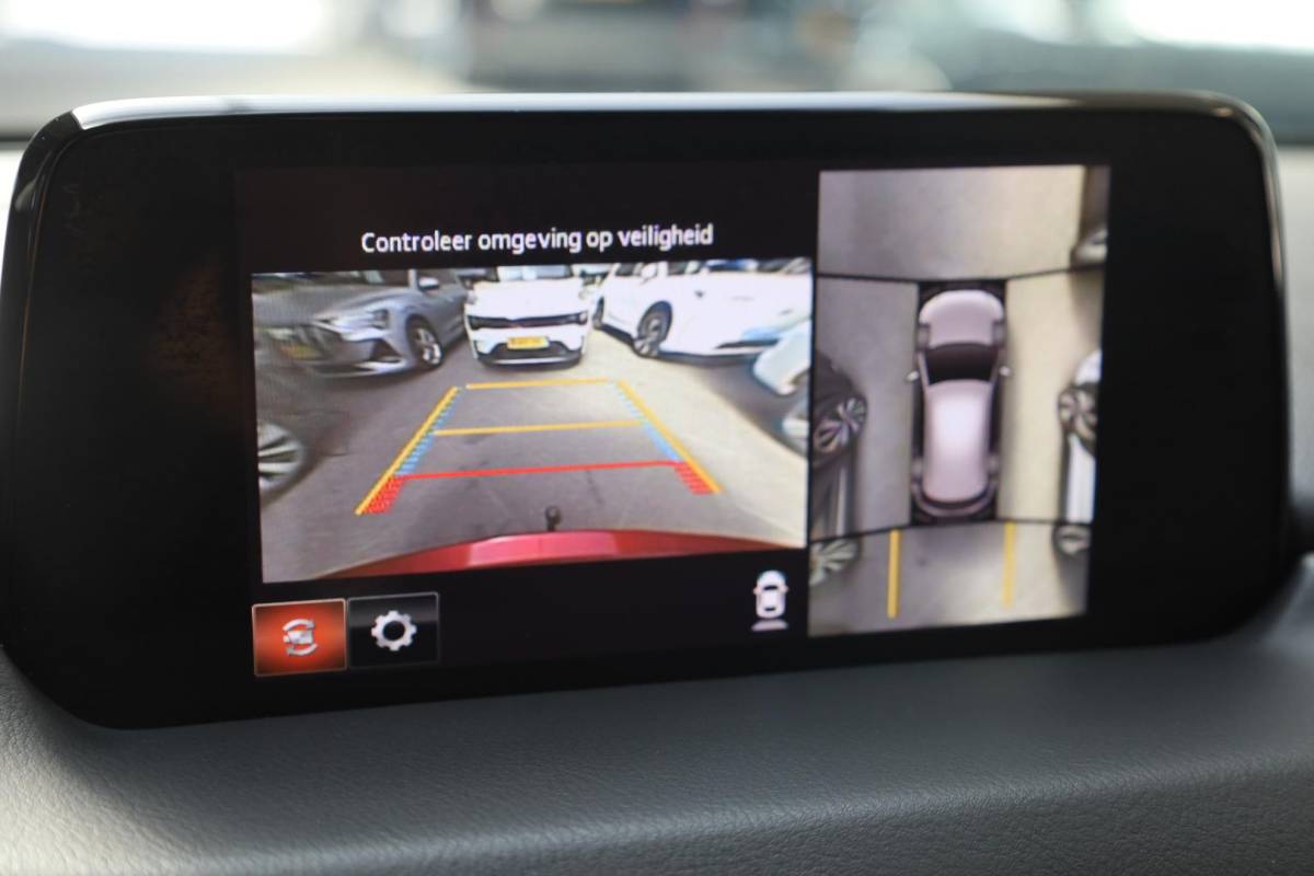 Mazda CX-5 Mazda CX-5 2.0 SkyActiv-G 165 GT-M 4WD 360-CAMERA HUD TREKHAAK-AFN ALL-SEASONS STUUR+STOELVERWARMING NAVI CRUISE 2xPDC ENZ!