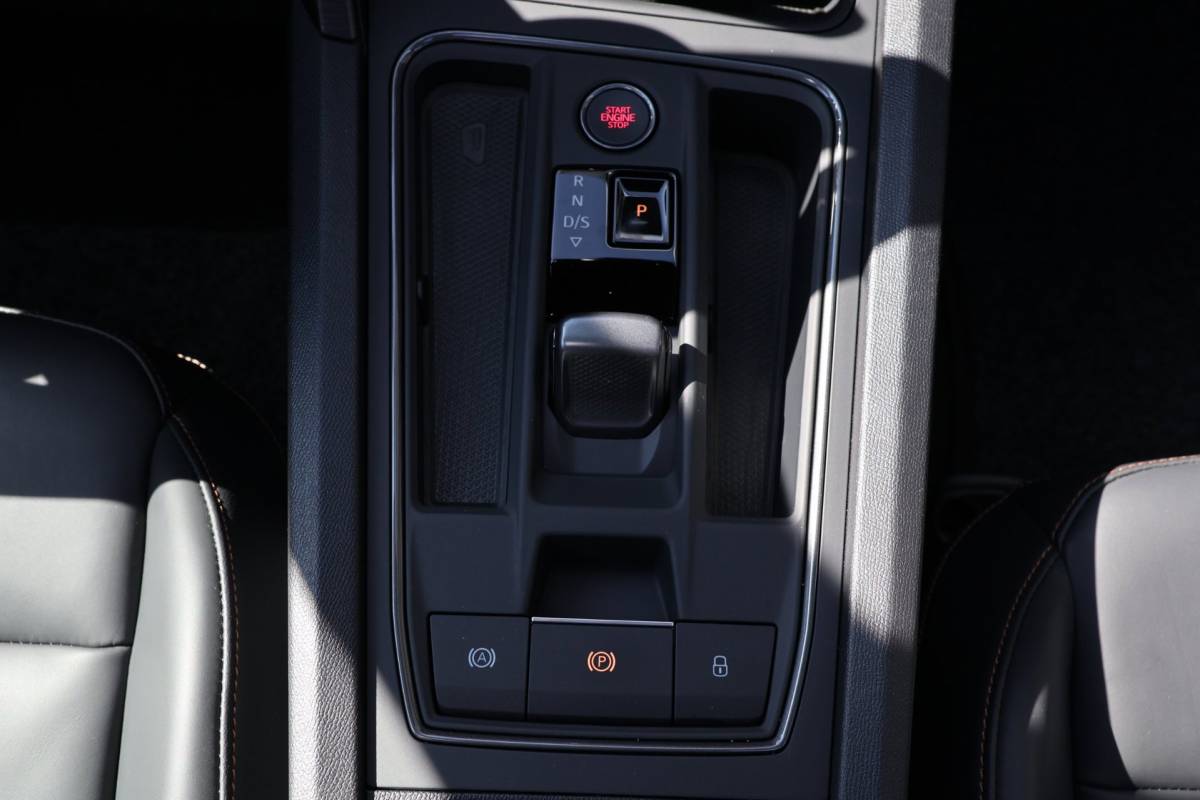CUPRA Formentor Cupra Formentor 1.4 e-Hybrid SOH 99% VZ Panoramadak 360° Camera Volleer Memory-stoel