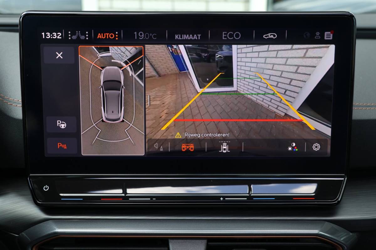 CUPRA Formentor Cupra Formentor 1.4 e-Hybrid SOH 99% VZ Panoramadak 360° Camera Volleer Memory-stoel