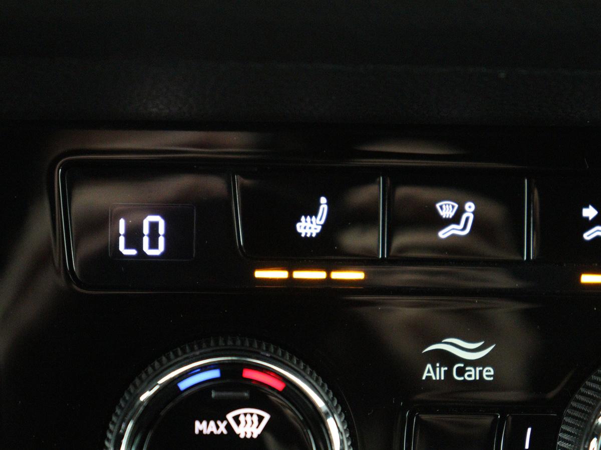 Škoda Kodiaq Skoda Kodiaq 1.5 TSI Sportline Business | Leder | Memory | Adaptive cruise |  Stoelverwarming | Camera | Park assist | Sfeerverlichting | Bluetooth | Navigatie | Elektrische achterklep | Trekhaak
