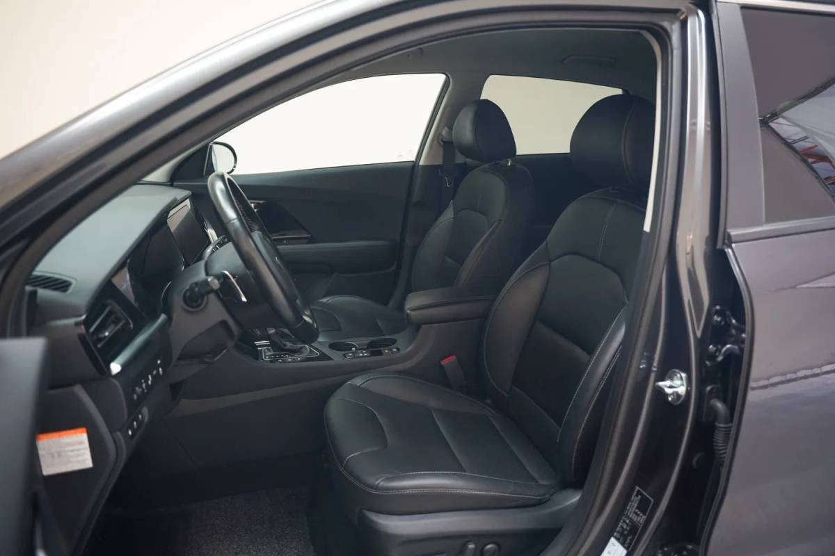 Kia Niro Kia Niro 1.6 GDi PHEV ExecutiveLine [ Leder JBL Navi Camera Apple/Android  ]
