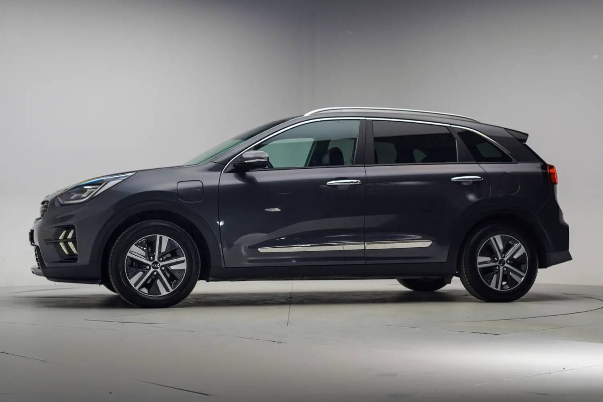 Kia Niro Kia Niro 1.6 GDi PHEV ExecutiveLine [ Leder JBL Navi Camera Apple/Android  ]